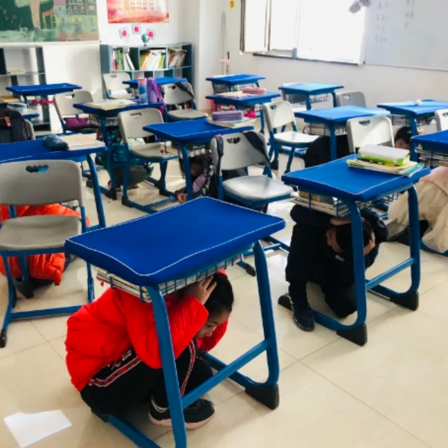 【地震来了，不要怕】——京师协力实验小学开展地震逃生疏散演练活动